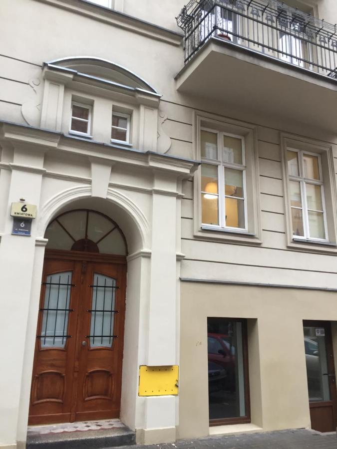 Апартаменти Apartament Kwiatowa Познань Екстер'єр фото