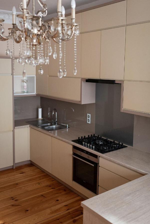 Апартаменти Apartament Kwiatowa Познань Екстер'єр фото